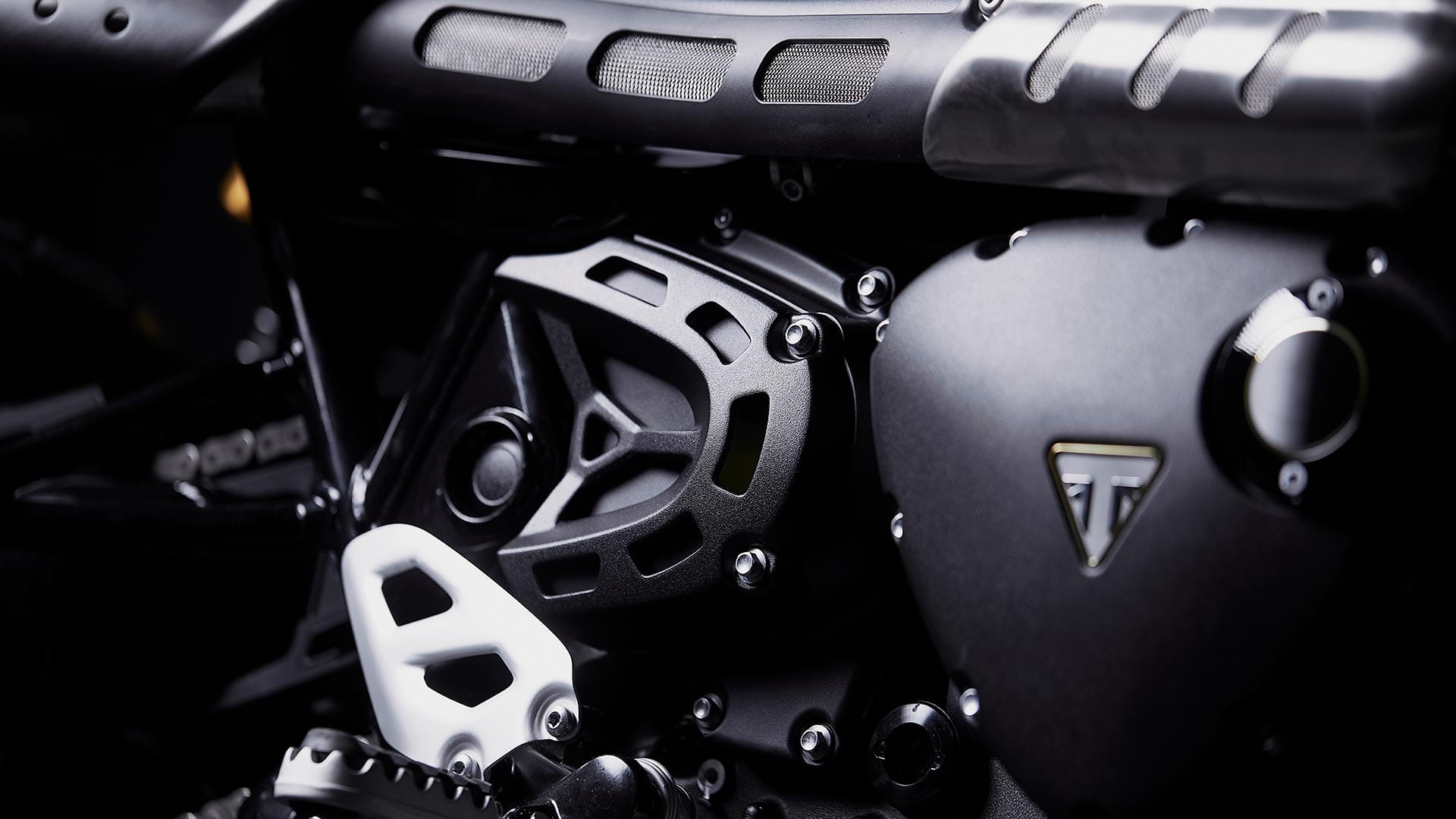 Triumph outlet 007 scrambler